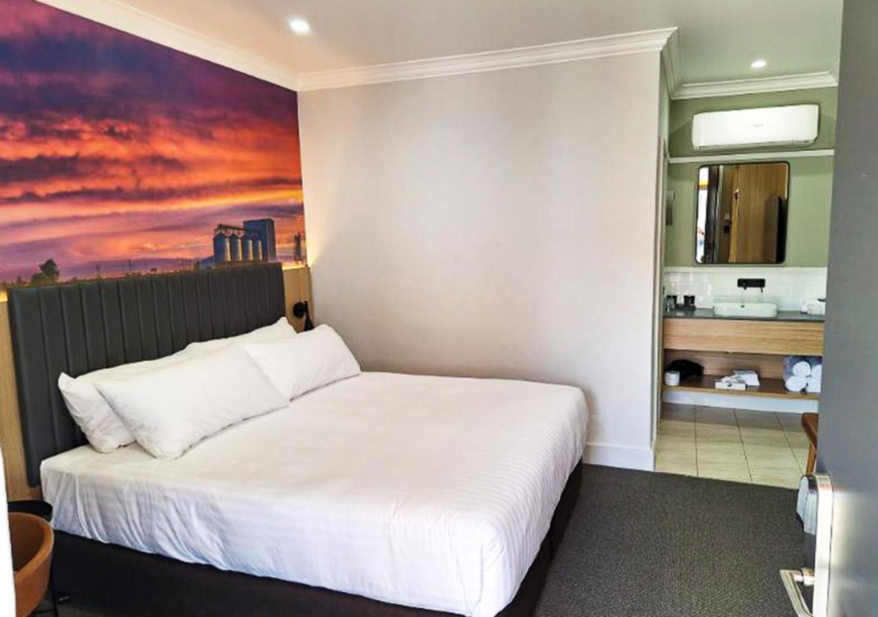 Royal Hotel Moree Exterior foto